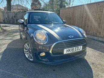 MINI Hatch 1.5 Cooper Seven Auto Euro 6 (s/s) 3dr