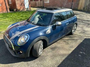 MINI Hatch 1.5 Cooper Seven Auto Euro 6 (s/s) 3dr