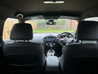 Nissan Juke 1.6 N-Connecta XTRON Euro 6 5dr