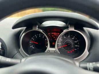 Nissan Juke 1.6 N-Connecta XTRON Euro 6 5dr