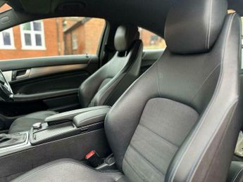 Mercedes-Benz C Class 2.1 C220 CDI AMG Sport Edition G-Tronic+ Euro 5 (s/s) 2dr