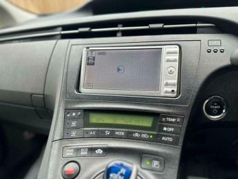 Toyota Prius 1.5 CVT 4dr