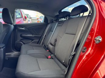Honda Civic I-VTEC SE PLUS