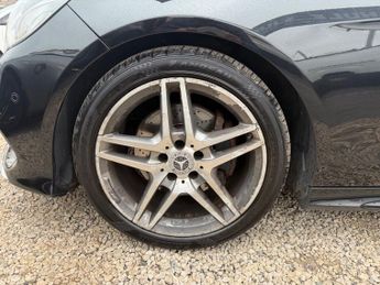 Mercedes-Benz E Class 2.1 E250 CDI AMG Sport G-Tronic+ Euro 5 (s/s) 4dr