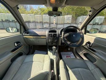 Renault Clio 1.6 16v Initiale 5dr