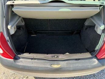 Renault Clio 1.6 16v Initiale 5dr