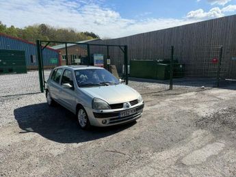 Renault Clio 1.6 16v Initiale 5dr