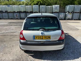 Renault Clio 1.6 16v Initiale 5dr