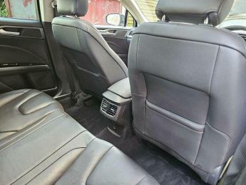 Ford Mondeo 2.0 TDCi Titanium Powershift Euro 6 (s/s) 5dr