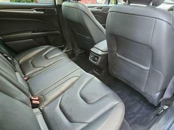 Ford Mondeo 2.0 TDCi Titanium Powershift Euro 6 (s/s) 5dr
