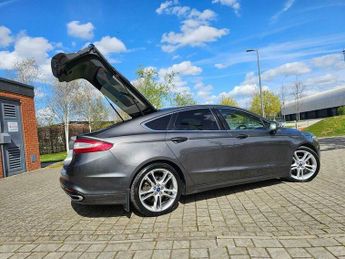 Ford Mondeo 2.0 TDCi Titanium Powershift Euro 6 (s/s) 5dr