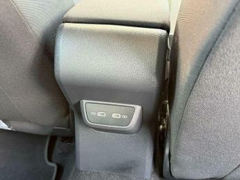 Volkswagen Polo 1.0 TSI Life DSG Euro 6 (s/s) 5dr