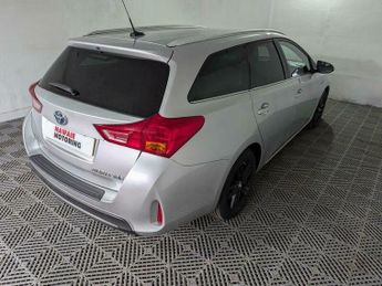Toyota Auris 1.8 VVT-h Icon+ Touring Sports CVT Euro 5 (s/s) 5dr