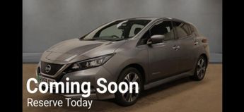 Nissan Leaf 40kWh Tekna Hatchback 5dr Electric Auto (150 ps)