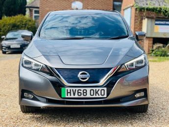 Nissan Leaf 40kWh Tekna Hatchback 5dr Electric Auto (150 ps)