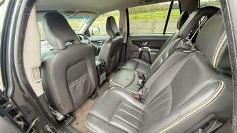 Volvo XC90 2.4 D5 SE Lux Geartronic 4WD Euro 5 5dr