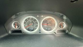 Volvo XC90 2.4 D5 SE Lux Geartronic 4WD Euro 5 5dr