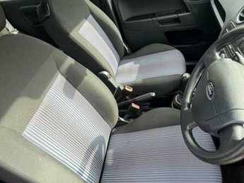 Ford Fusion 1.4 Style + Durashift EST 5dr