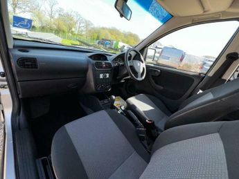 Vauxhall Combo 1.3 2000 CDTi 16v Crew Van 5dr Diesel Easytronic FWD L1 H1 (138 