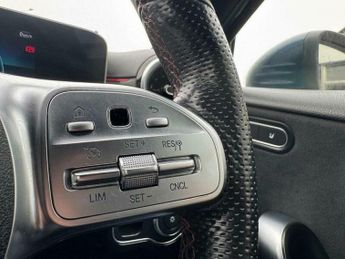 Mercedes-Benz A Class 1.3 A200 AMG Line (Executive) 7G-DCT Euro 6 (s/s) 5dr