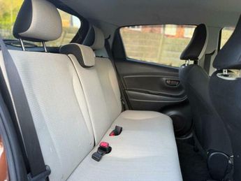 Toyota Yaris 1.33 Dual VVT-i Icon Hatchback 5dr Petrol Multidrive S Euro 6 (9