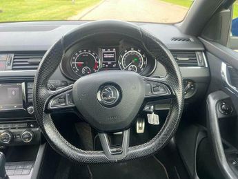 Skoda Octavia 2.0 TDI vRS DSG Euro 6 (s/s) 5dr (SNav)