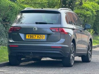 Volkswagen Tiguan 2.0 TDI SE Navigation DSG Euro 6 (s/s) 5dr