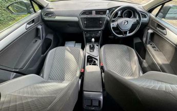 Volkswagen Tiguan 2.0 TDI SE Navigation DSG Euro 6 (s/s) 5dr