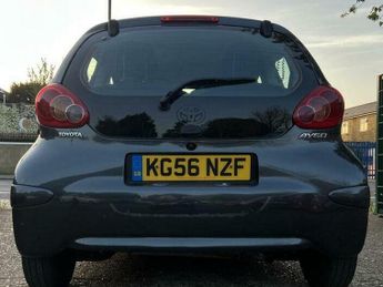 Toyota AYGO 1.0 VVT-i + Hatchback 3dr Petrol Manual Euro 4 (67 bhp)