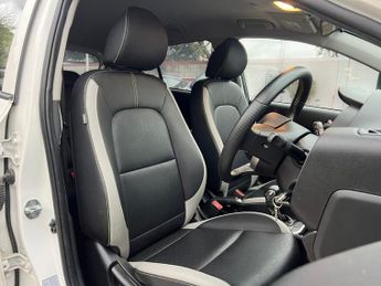 Kia Picanto 1.0 DPi X-Line Hatchback 5dr Petrol AMT Euro 6 (s/s) (66 bhp)