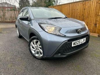Toyota AYGO 1.0 VVT-i Pure x-shift Euro 6 (s/s) 5dr