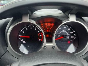 Nissan Juke 1.6 Acenta Premium XTRON Euro 5 5dr