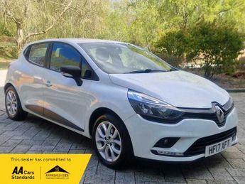 Renault Clio 1.2 16V Play Hatchback 5dr Petrol Manual Euro 6 (75 ps)