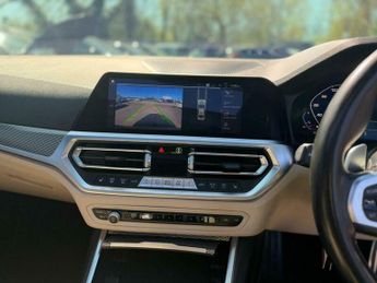 BMW 3 SERIES 330i M SPORT