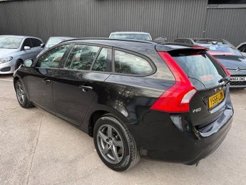 Volvo V60 D2 BUSINESS EDITION-AUTO, ONLY £20 ROAD TAX, 1 FORMER OWNER, FUL