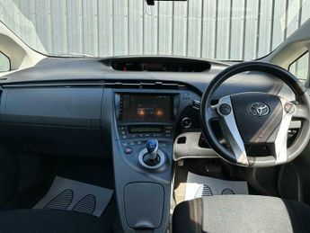 Toyota Prius 1.8 VVT-h T Spirit CVT Euro 5 (s/s) 5dr