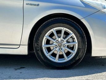 Toyota Prius 1.8 VVT-h T Spirit CVT Euro 5 (s/s) 5dr