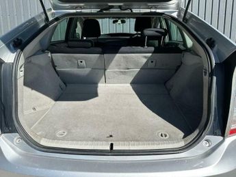 Toyota Prius 1.8 VVT-h T Spirit CVT Euro 5 (s/s) 5dr