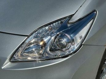 Toyota Prius 1.8 VVT-h T Spirit CVT Euro 5 (s/s) 5dr