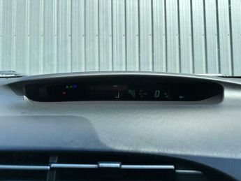 Toyota Prius 1.8 VVT-h T Spirit CVT Euro 5 (s/s) 5dr