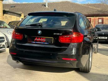 BMW 3 SERIES 2.0 318d Sport Touring Auto Euro 5 (s/s) 5dr