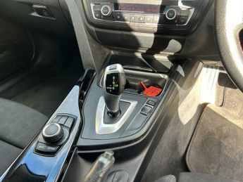 BMW 3 SERIES 2.0 318d Sport Touring Auto Euro 5 (s/s) 5dr