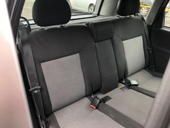 Vauxhall Meriva 1.6i 16v Life Easytronic 5dr