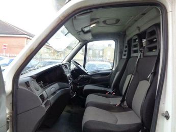 Iveco Daily 2.3 TD 35C13 L3 2dr