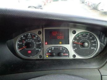 Iveco Daily 2.3 TD 35C13 L3 2dr