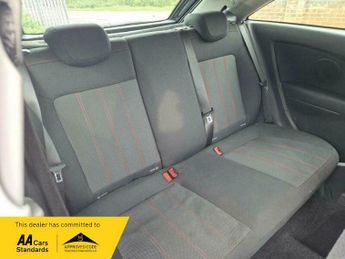 Vauxhall Corsa 1.4i 16v SXi Hatchback 5dr Petrol Automatic (158 g/km, 89 bhp)