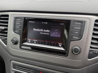 Volkswagen Golf SE TDI DSG