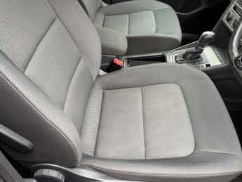 Volkswagen Golf SE TDI DSG