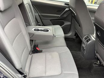 Volkswagen Golf SE TDI DSG