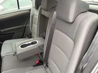 Volkswagen Golf SE TDI DSG